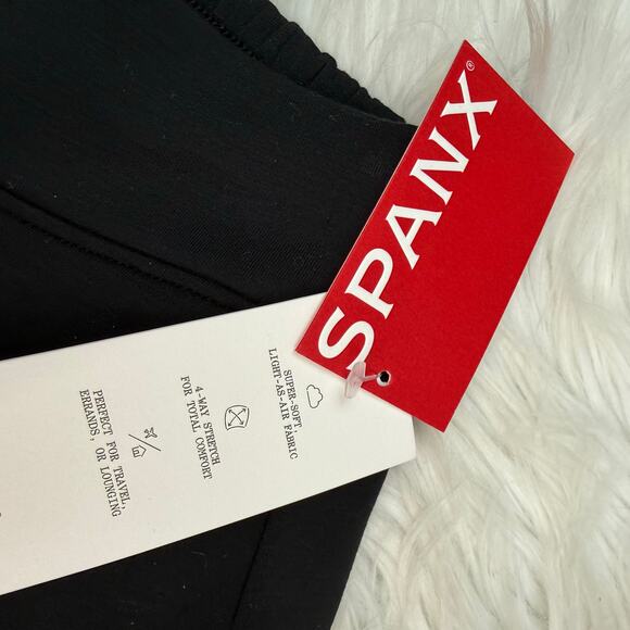Spanx Air Essentials Wide Leg Pants Very Black Size S NWT Athleisure Weekend - Picture 9 of 13